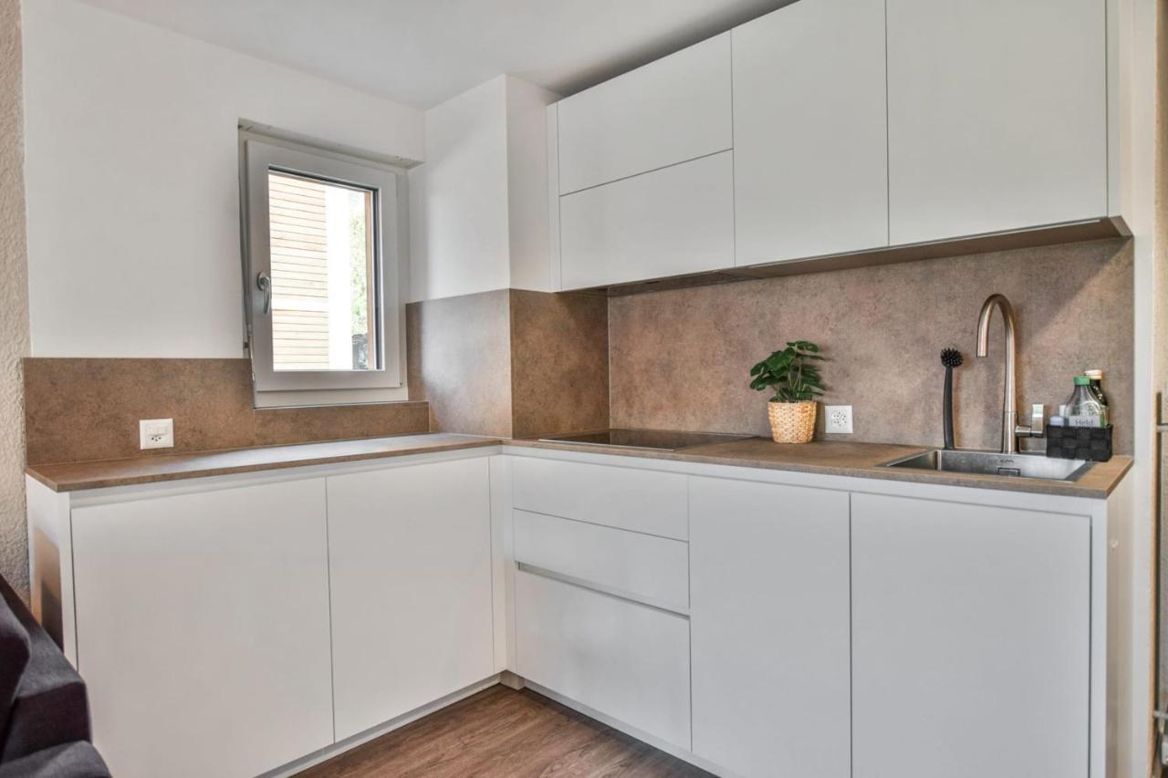 Apartment Rhodania 52 *